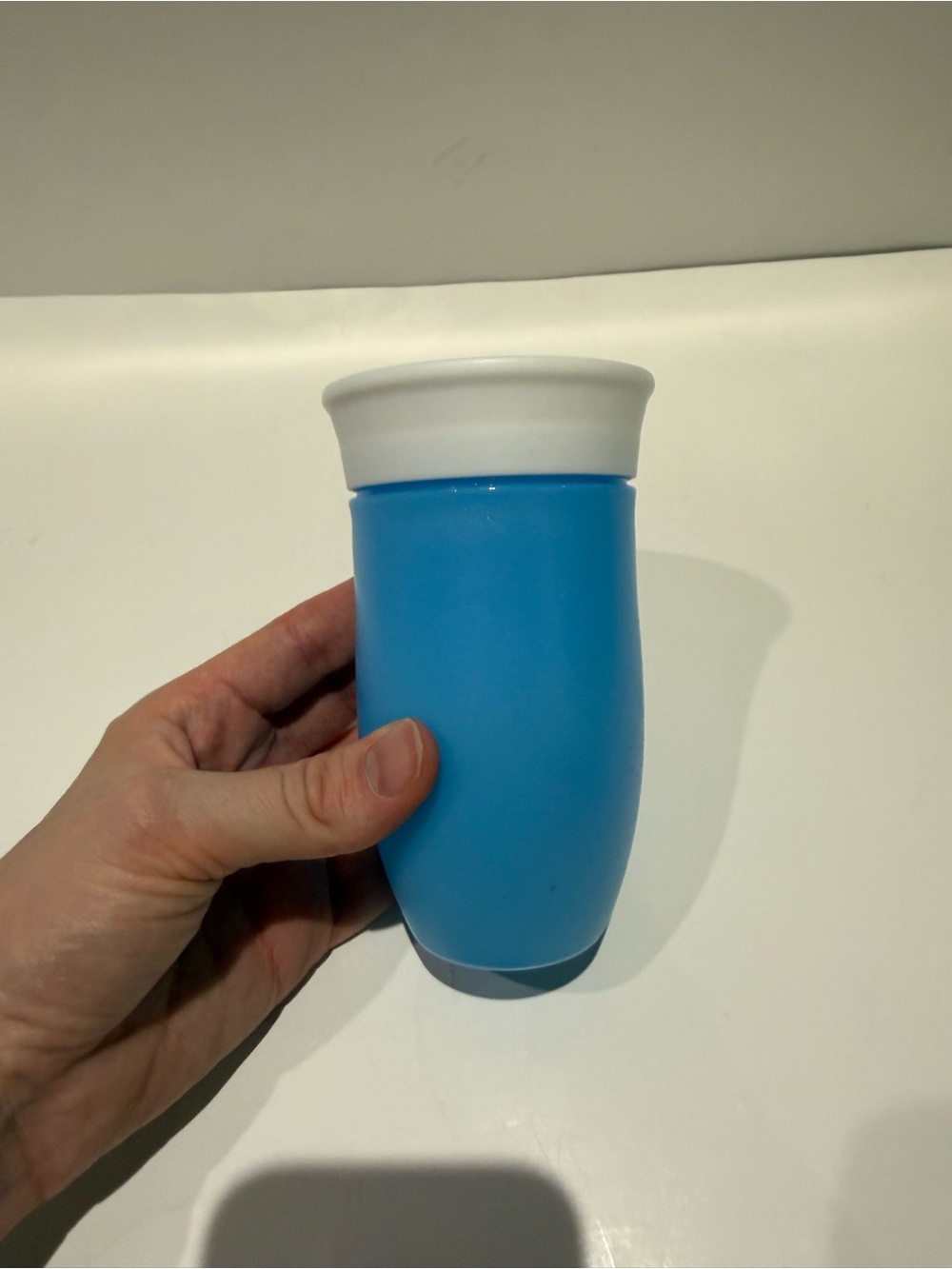 Nuby Blue Silicone Toddler Sip Cup Training Sippy Mug White Lid Rim